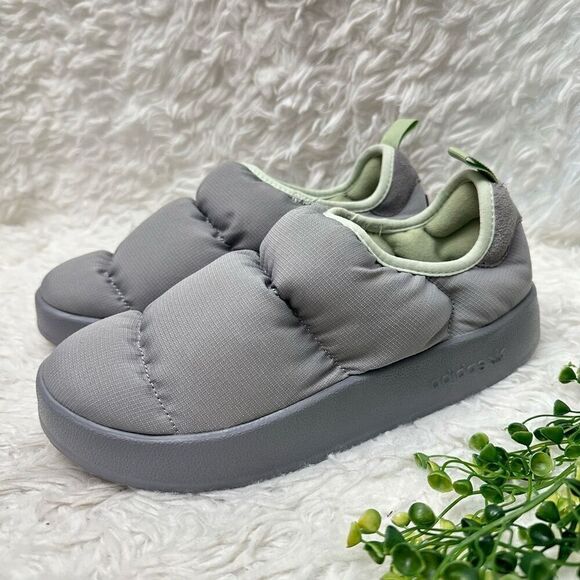 adidas Puffylette Mens Shoes‎ in Charcoal Solid Grey/Linen Green sz 6 NEW - Picture 4 of 9